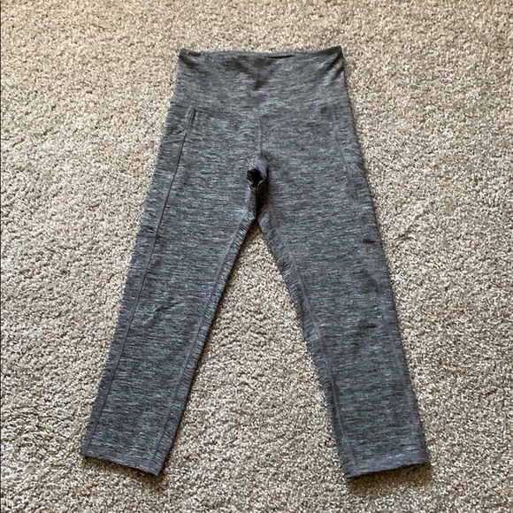 High-waisted leggings - Picture 1 of 2